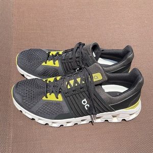 Like New On Cloudswifts M11 Black / Green / White